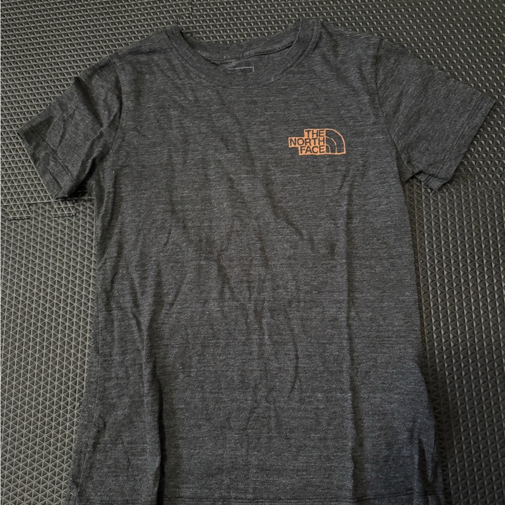 The North Face Gray Short Sleeve Tee